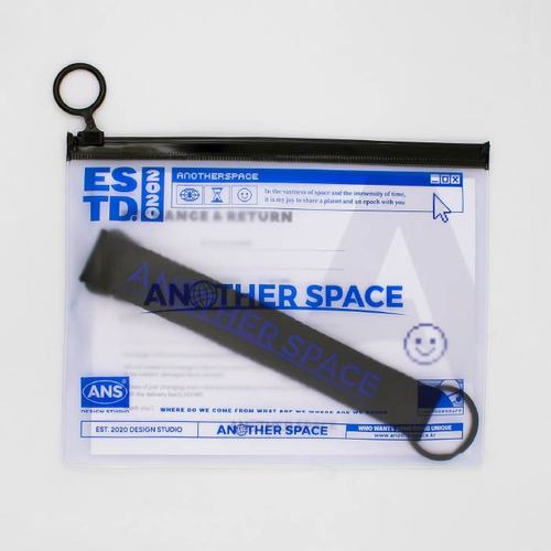 ANOTHER SPACE STRAP KEY HOLDER ANOTHER SPACE